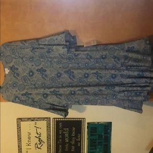 Brand new never worn lularoe maurine xl